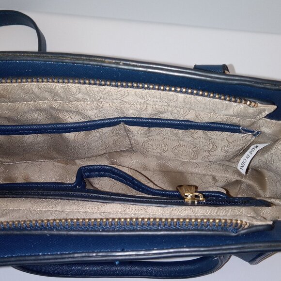 Michael Kors Micro Hamilton Black Leather Crossbody Handbag - Picture 11 of 16